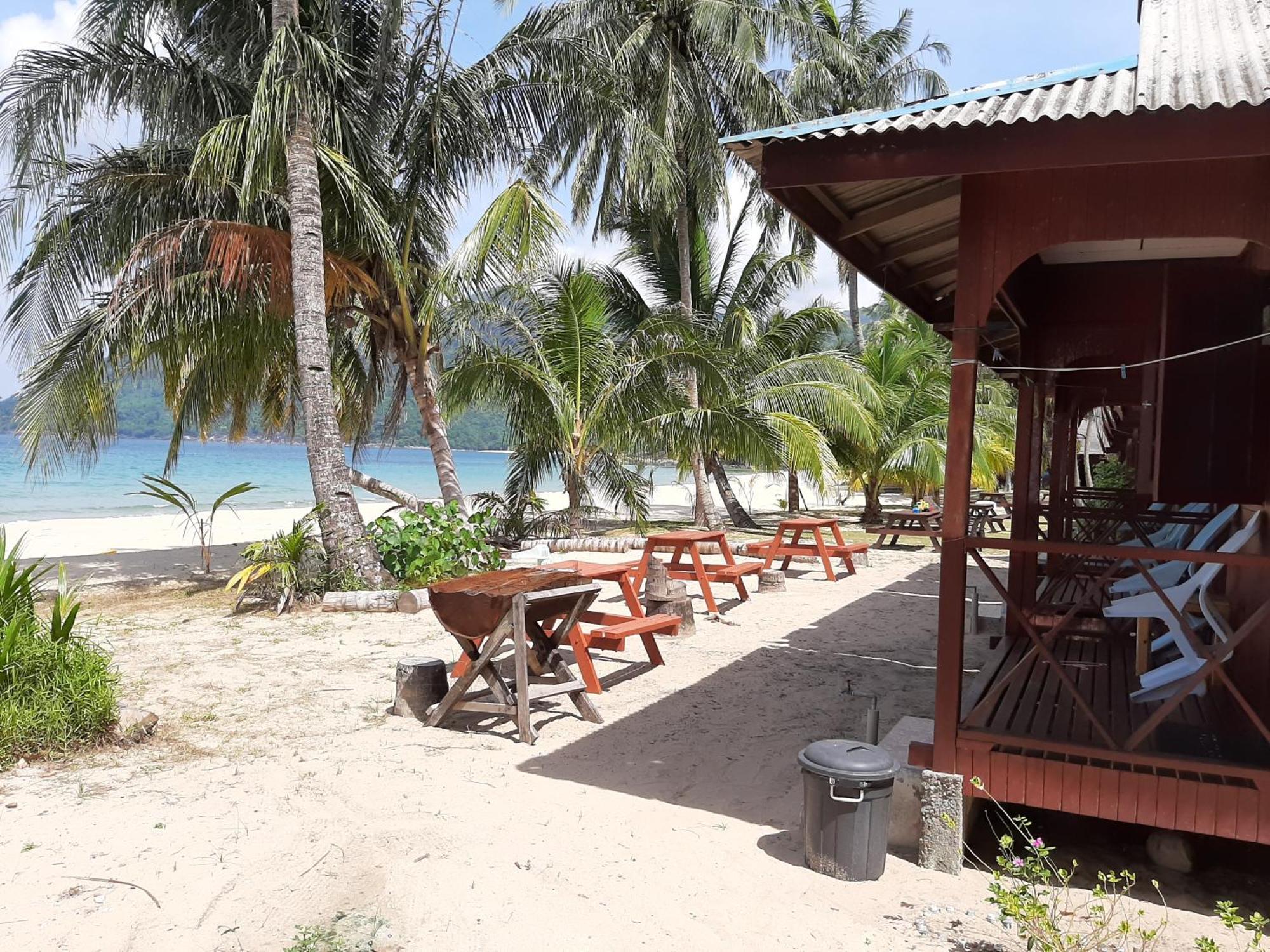 Permai Chalet Tioman Kampong Juara Ngoại thất bức ảnh